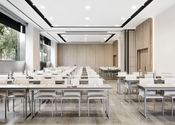 Hotel Nh Collection Constanza Barcelona