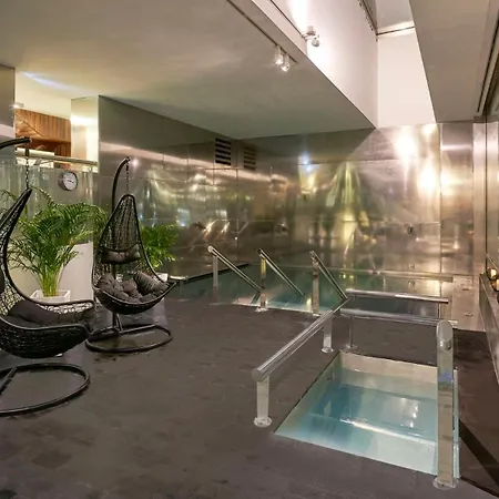 Hotel Nh Collection Constanza 4*